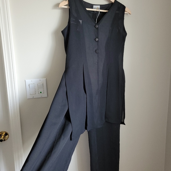 Vintage black two piece set - Picture 12 of 16